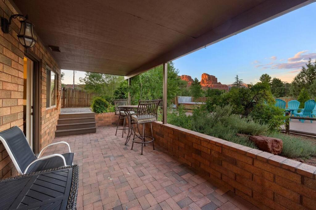 Awesome Castle Rock View! Holiday home