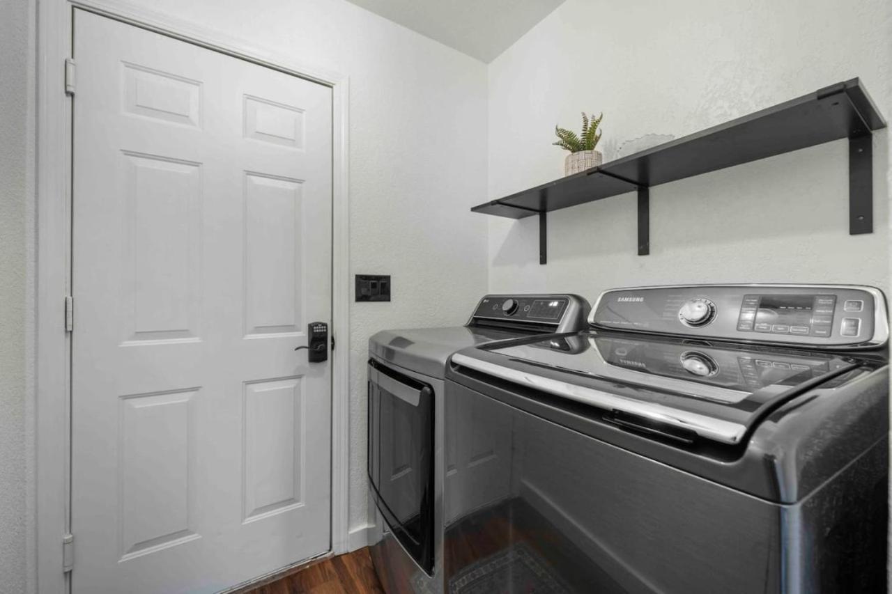 Perfect 3br Minutes To Coffee Pot Trails *