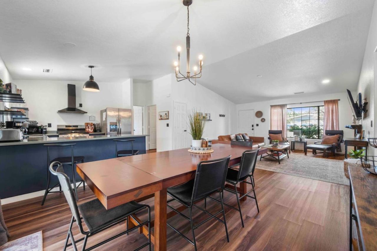 Perfect 3br Minutes To Coffee Pot Trails Holiday home