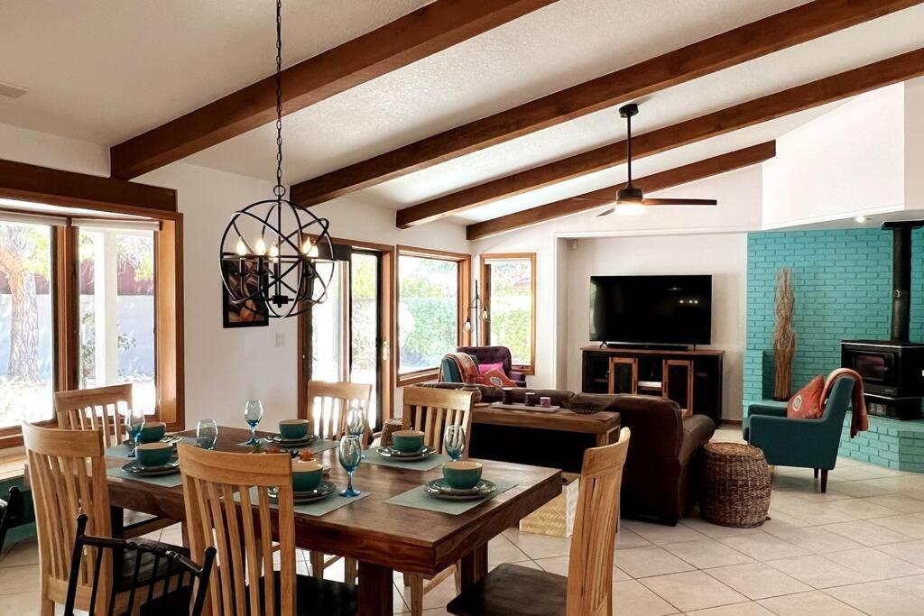 Southwest Gem -perfectly Placed For Hikes And Fun Sedona