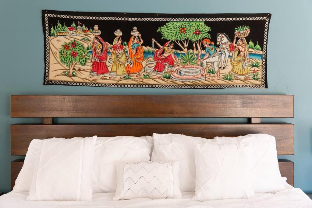 Zen Calling, Look Inside Private For 6 Holiday home
