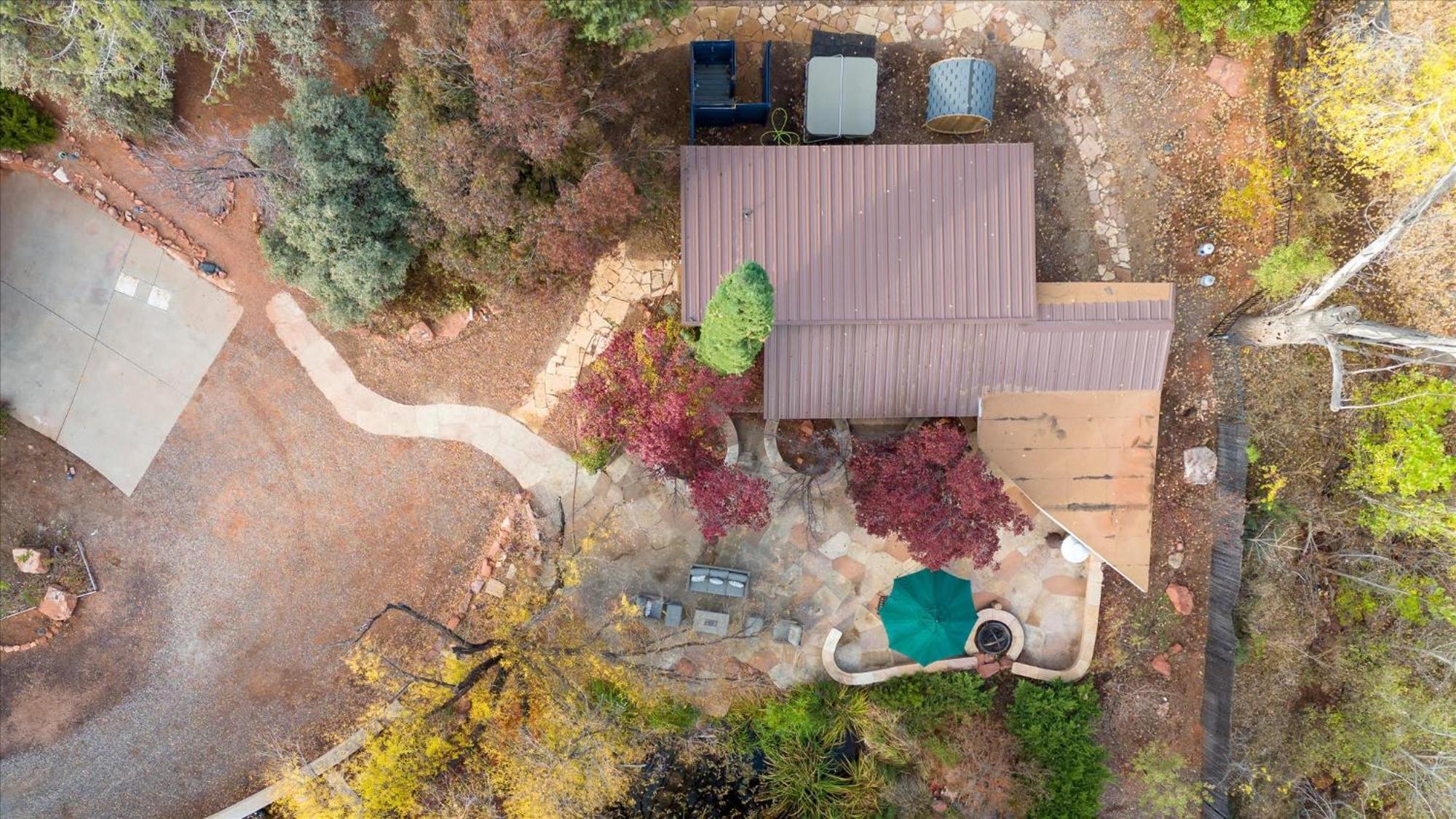 Huge Compound Gym Two Spas Casitas Pond