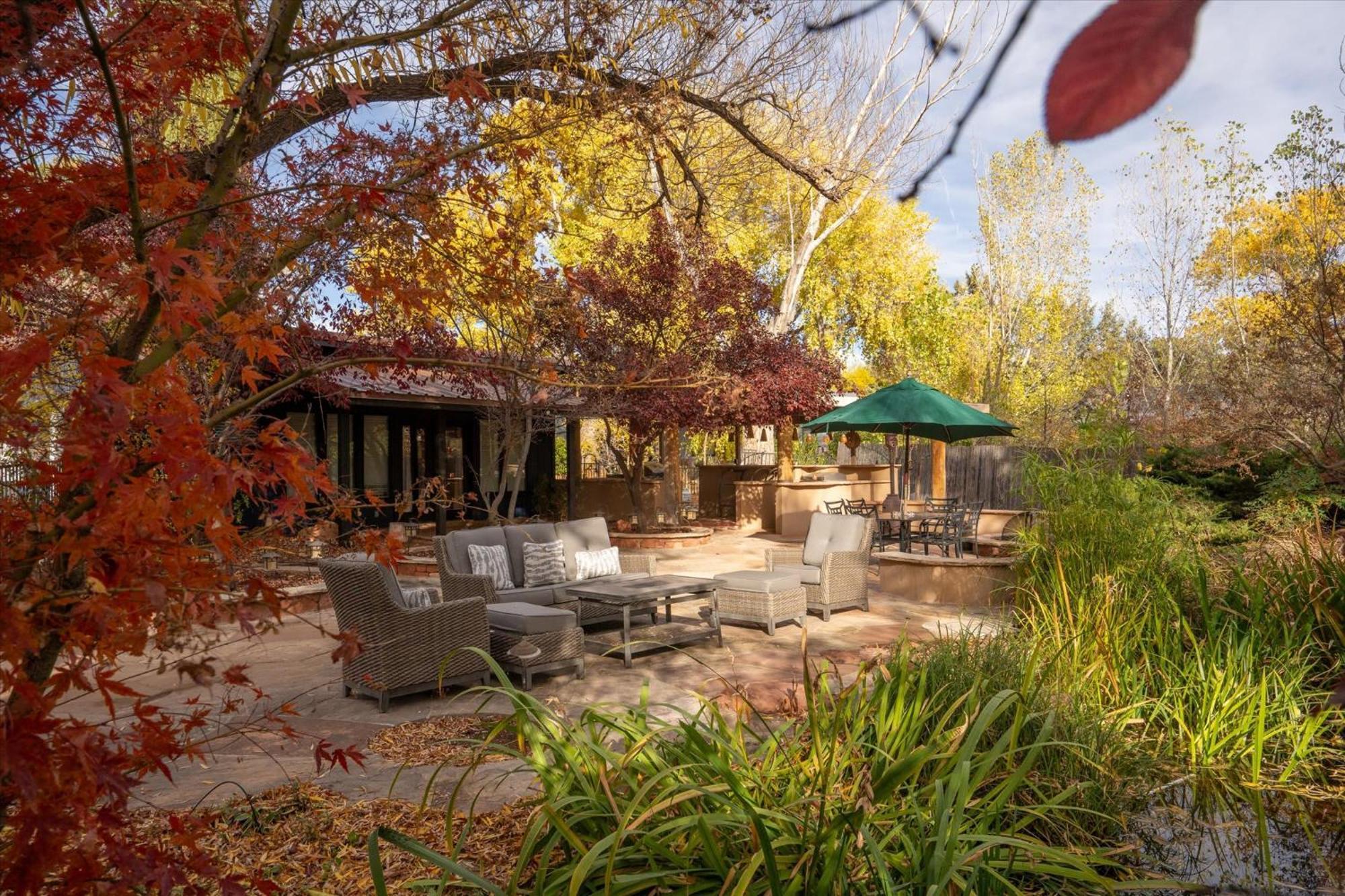 Huge Compound Gym Two Spas Casitas Pond * Sedona