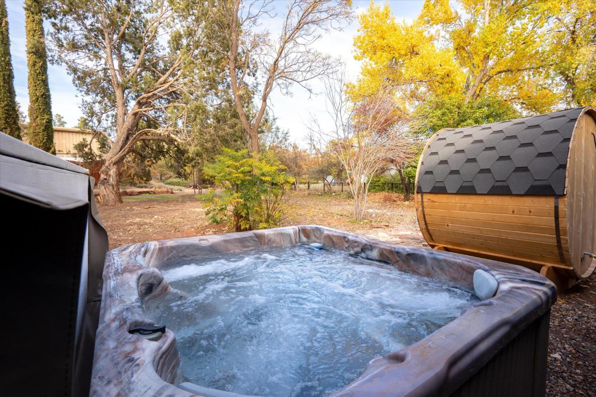 Huge Compound Gym Two Spas Casitas Pond Holiday home