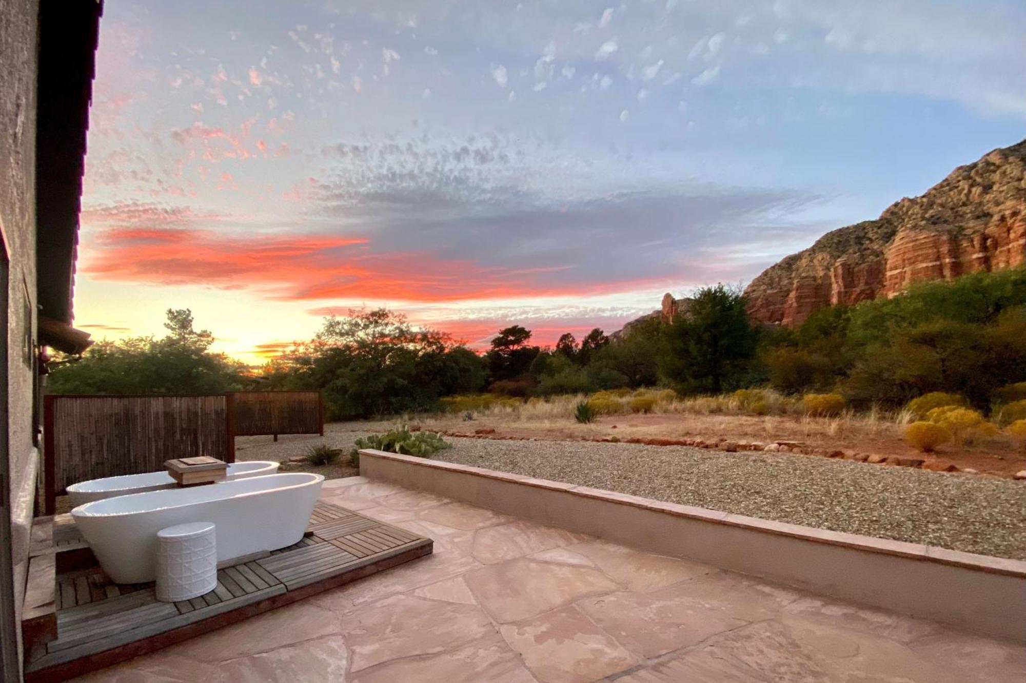 Secluded Escape With Patio And Red Rock Views! *