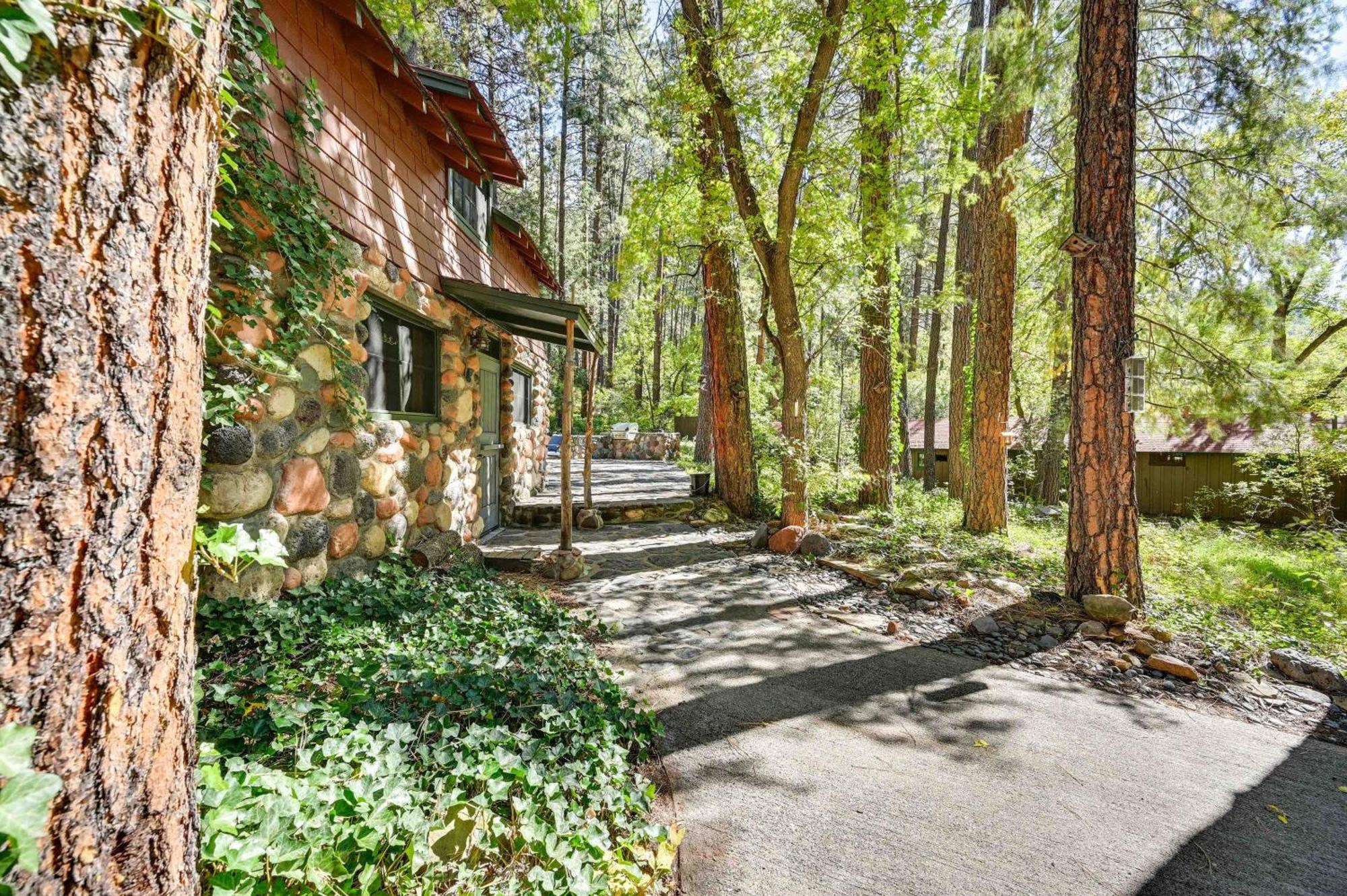 Peaceful Retreat With Patio And Mtn Views! Apartment *