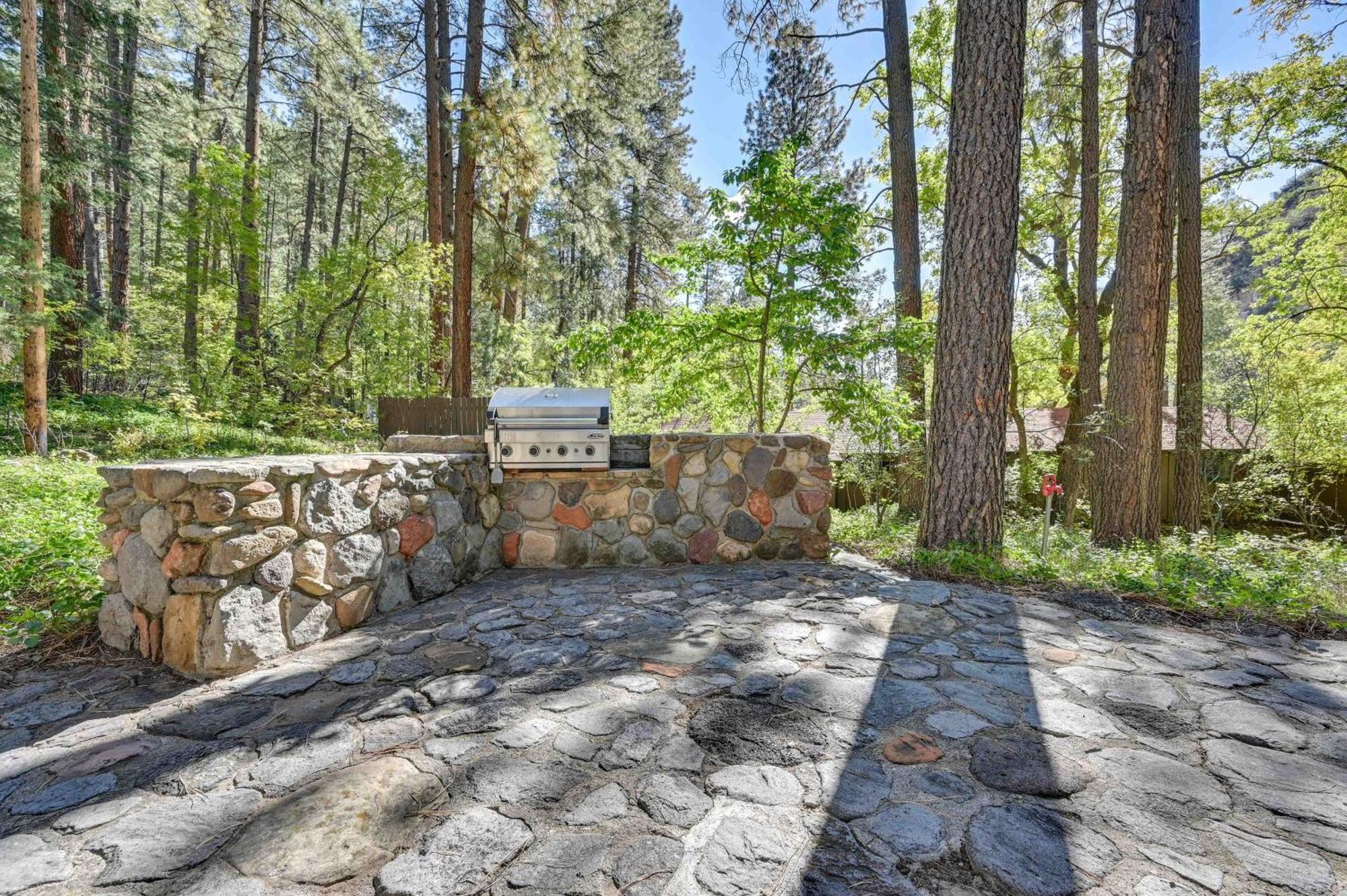 Peaceful Retreat With Patio And Mtn Views! * Sedona