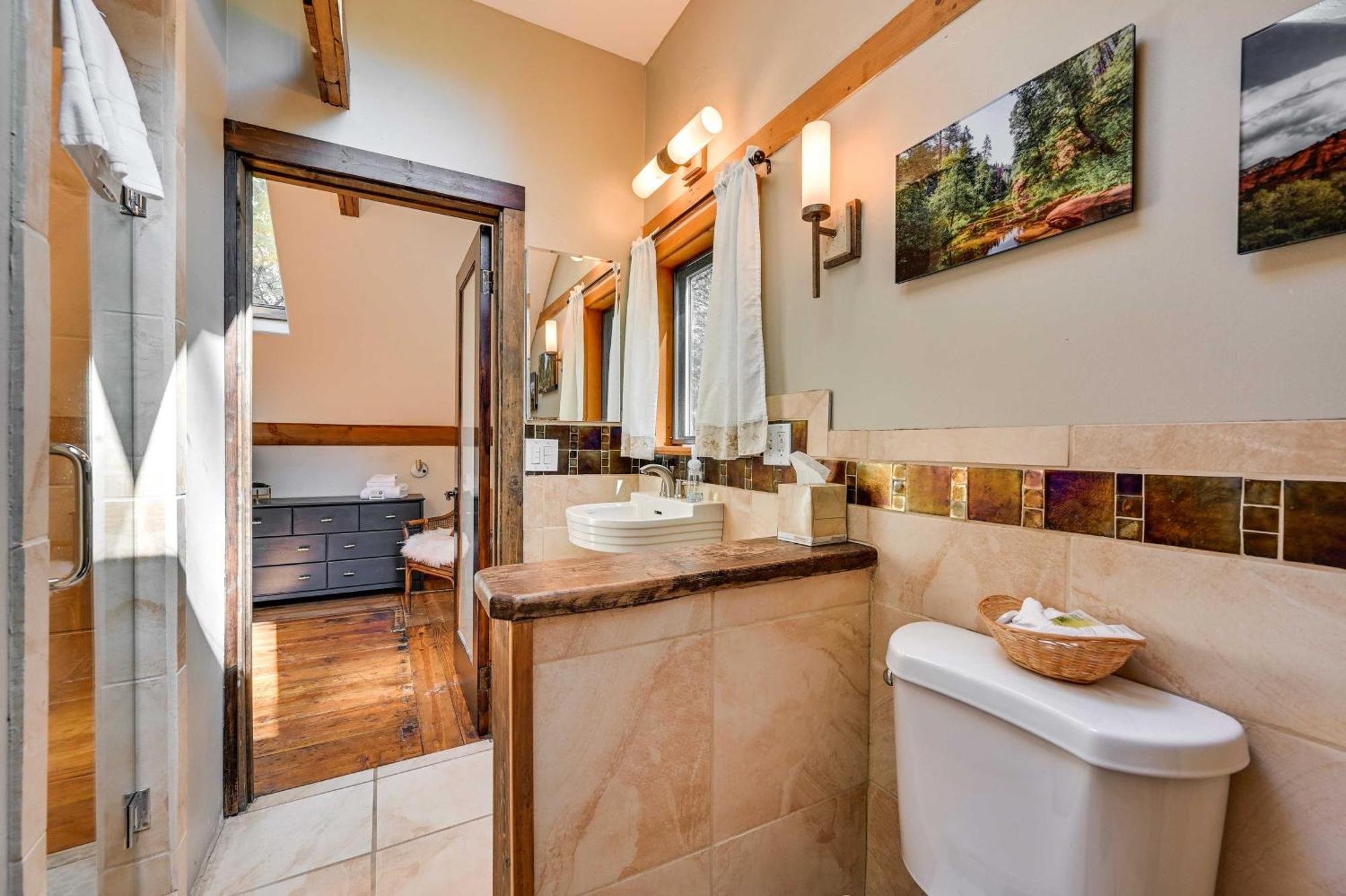 Peaceful Retreat With Patio And Mtn Views! Apartment