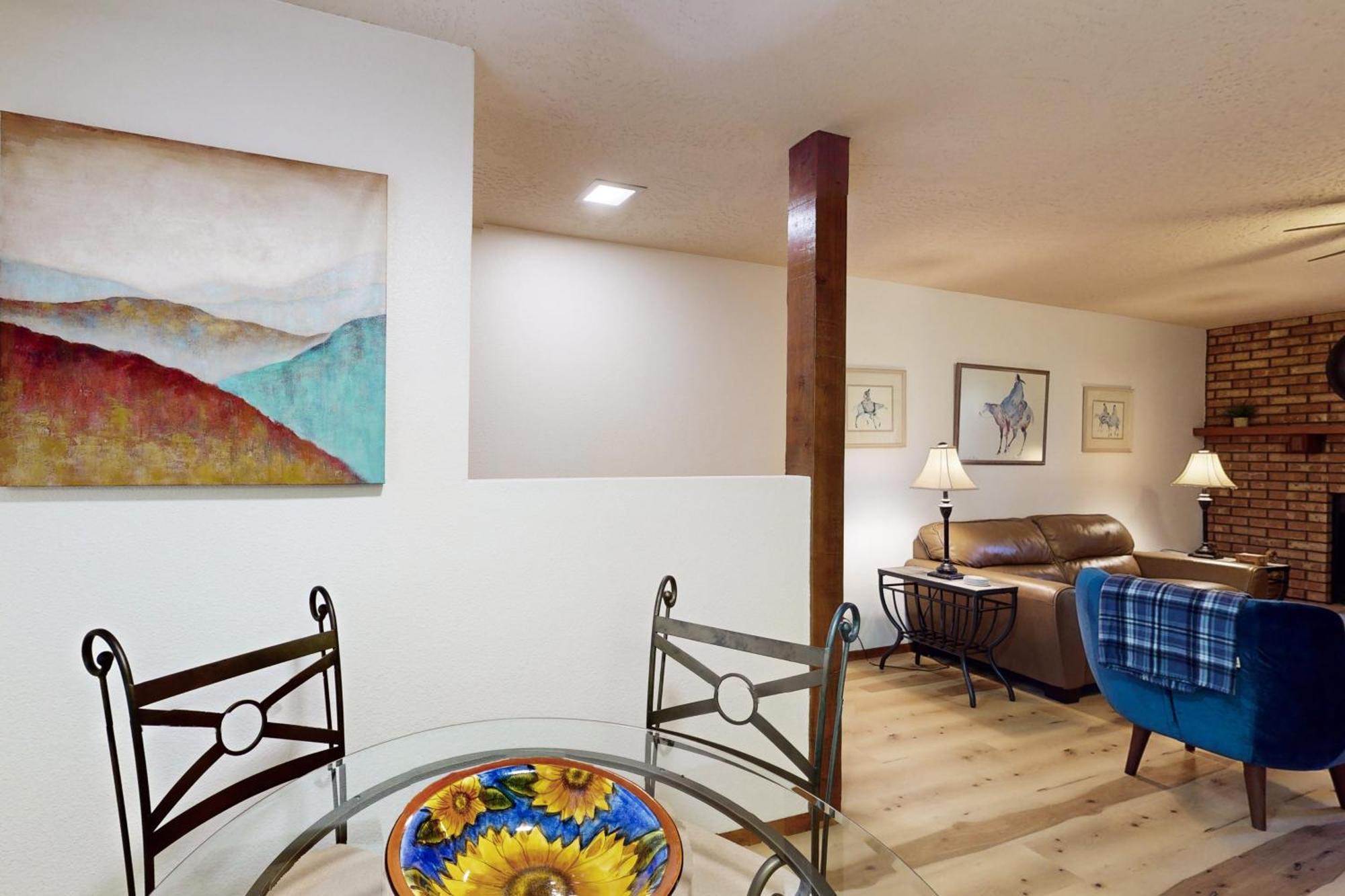 Oak Creek Estados Apartment *