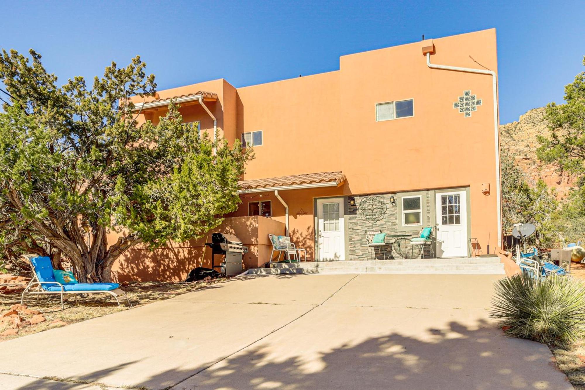 Apartment Pet-friendly Getaway - 10 Mi To Downtown *