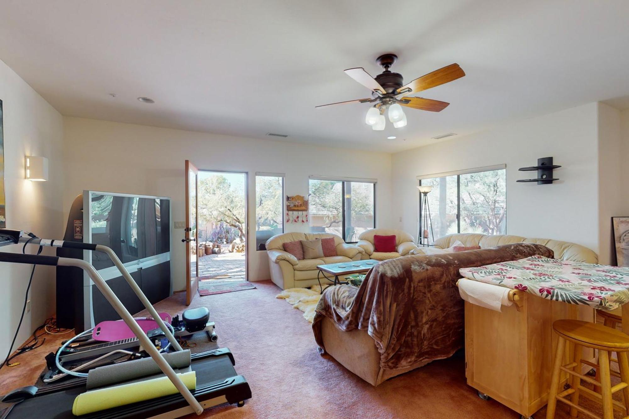 Luana Holiday home *
