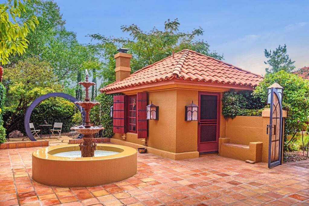 Majestic Creekside Escape With Pool, Spa, Sauna, Gym Villa Sedona