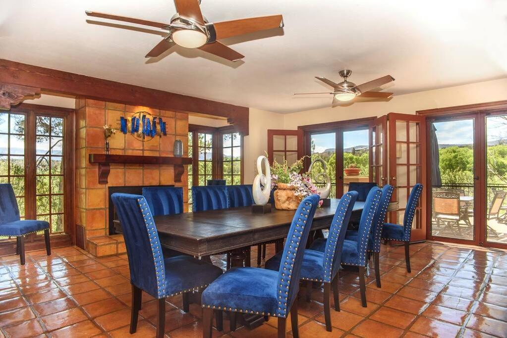 Majestic Creekside Escape With Pool, Spa, Sauna, Gym Villa Sedona