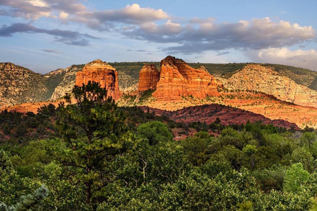 Majestic Creekside Escape With Pool, Spa, Sauna, Gym Sedona