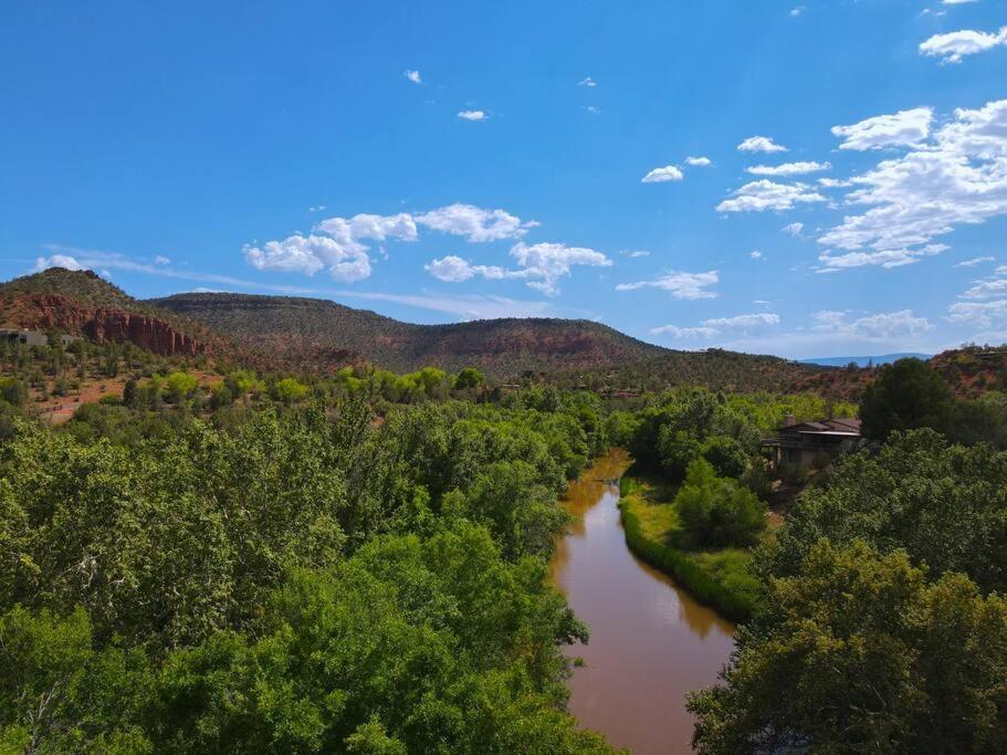 Villa Majestic Creekside Escape With Pool, Spa, Sauna, Gym Sedona