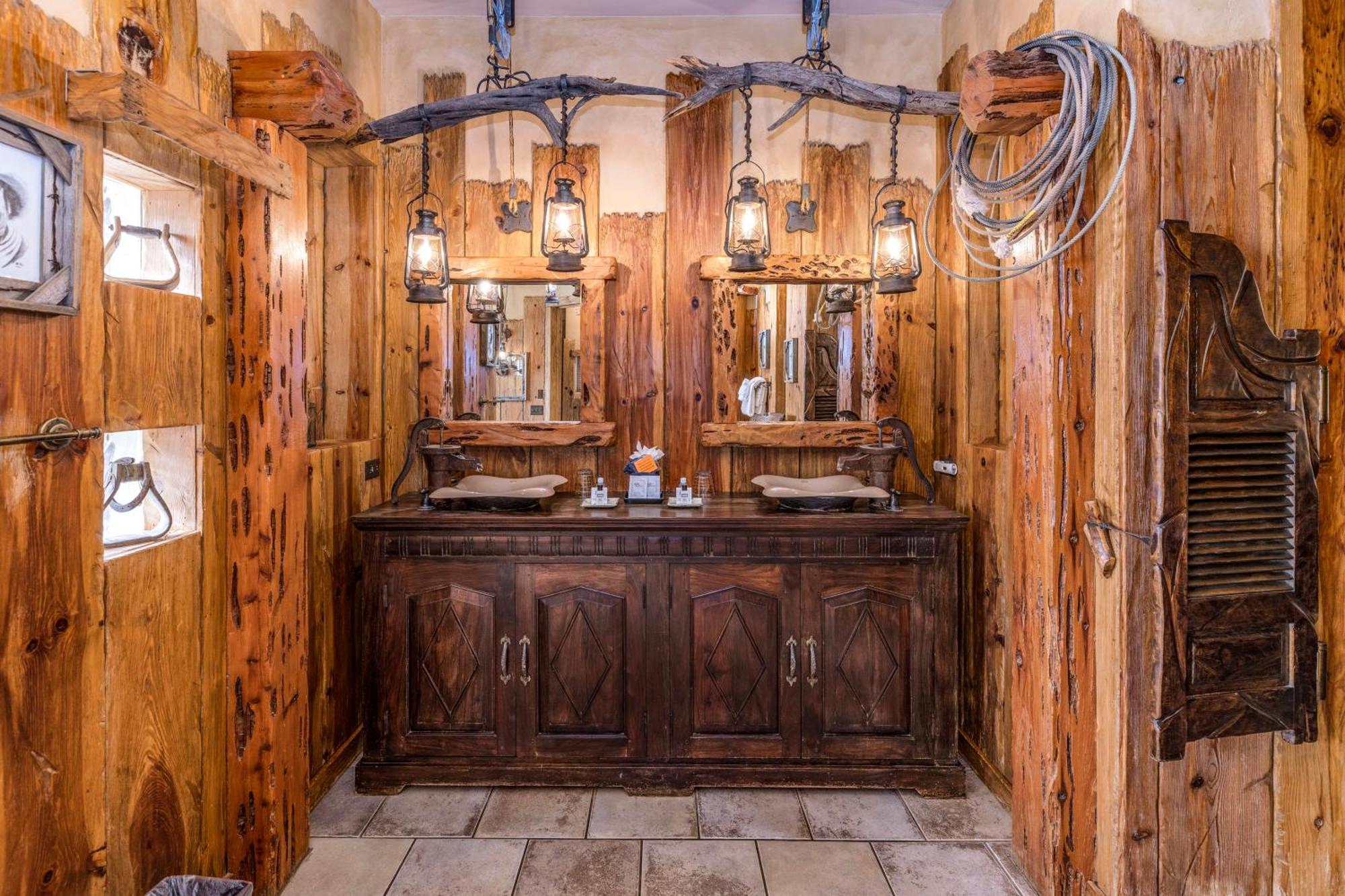 Adobe Grand 4* Sedona