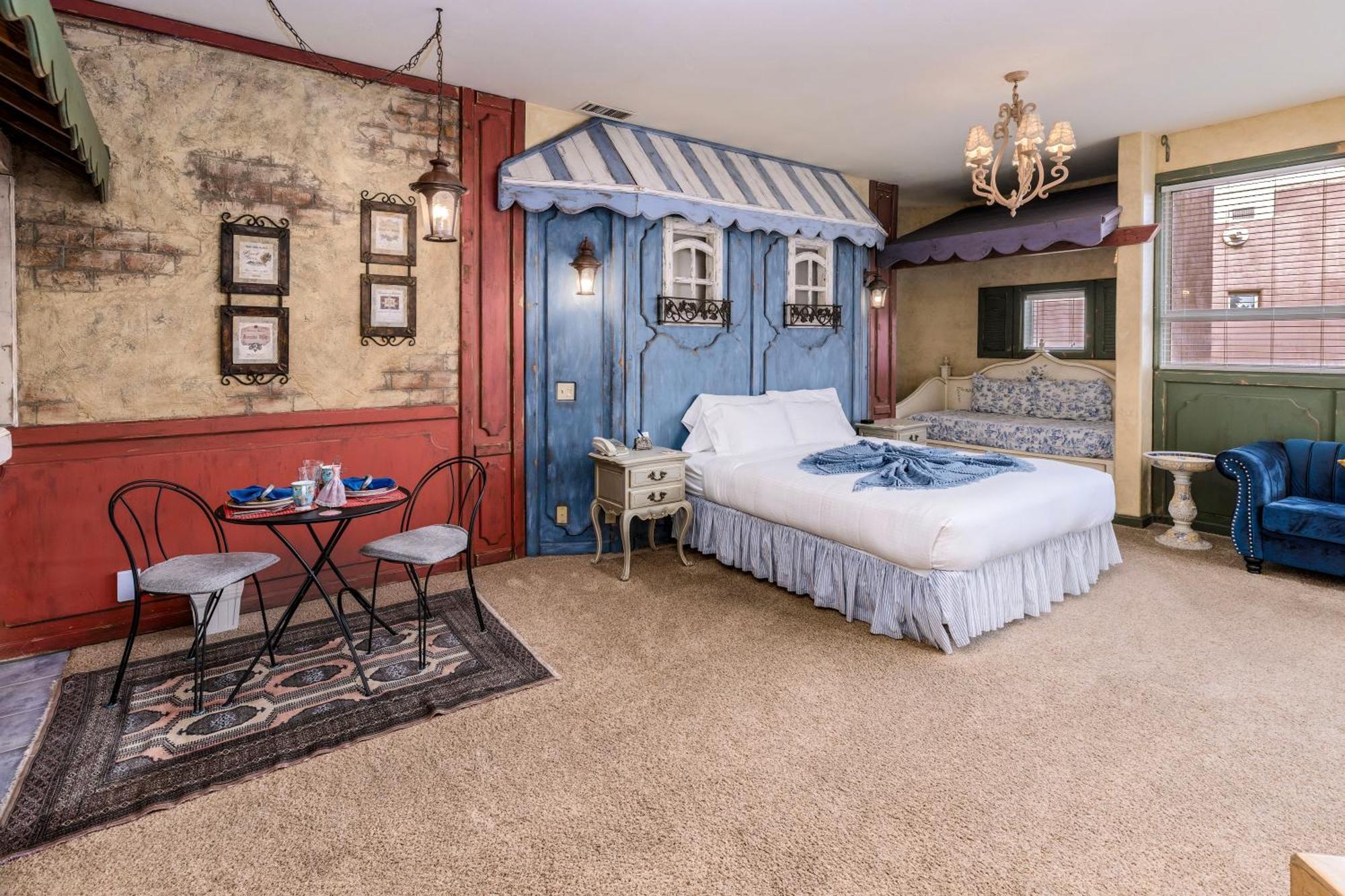 Hotel Adobe Grand 4*