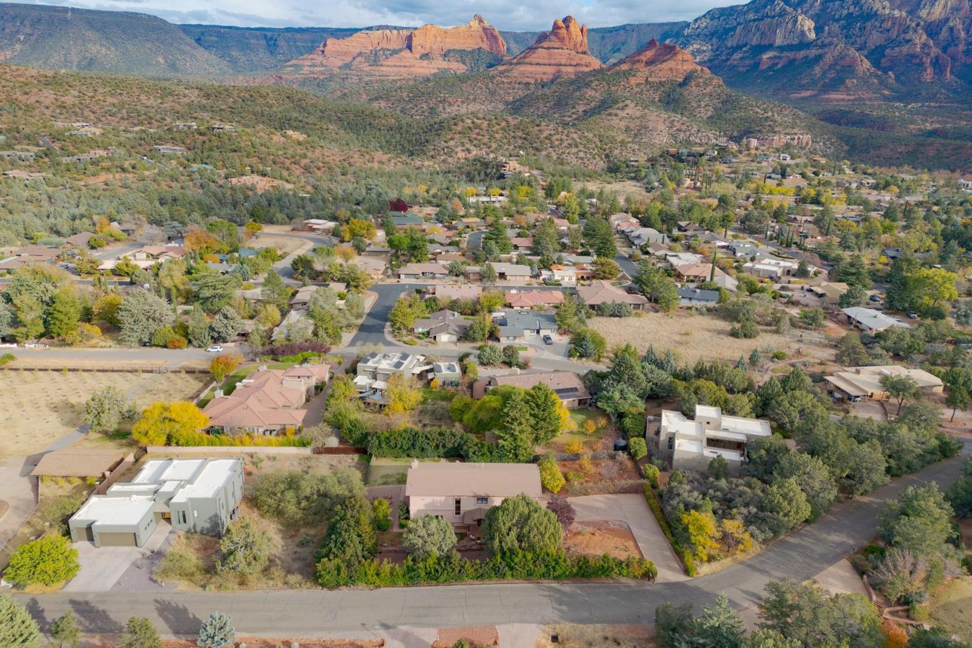 Sunrise By Avantstay Majestic Red Rocks Views~walk To Jordan Trailhead~peloton Bike~hot Tub~wifi * Sedona