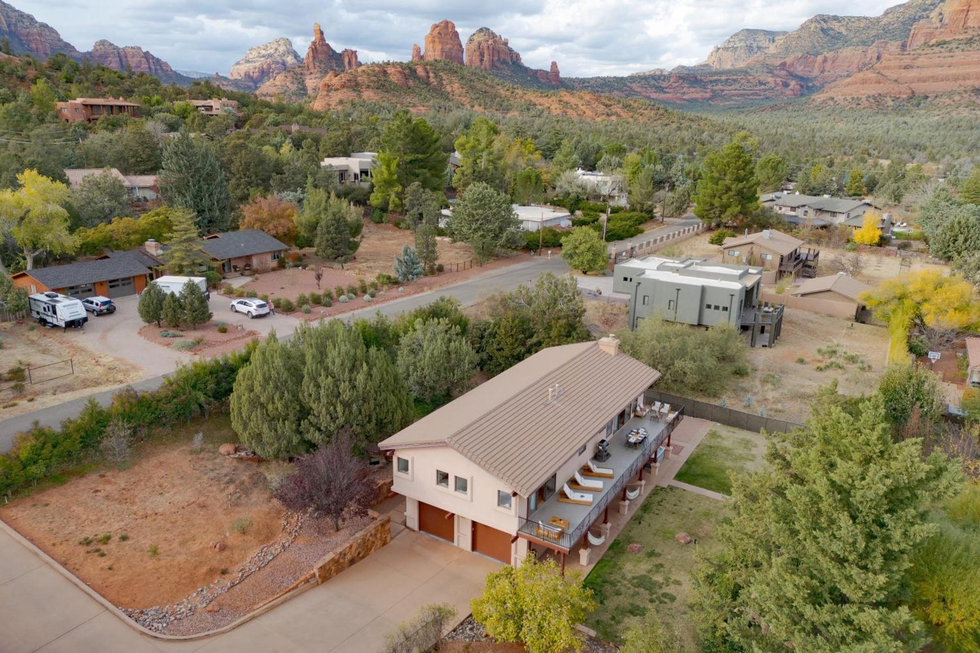 Sunrise By Avantstay Majestic Red Rocks Views~walk To Jordan Trailhead~peloton Bike~hot Tub~wifi * Sedona