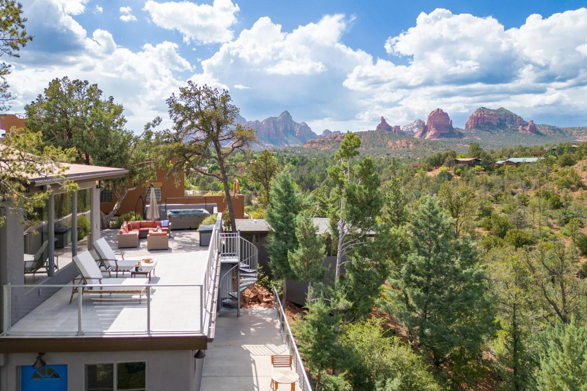 The Viewpoint By Avantstay Luxe Spaviews Holiday home *