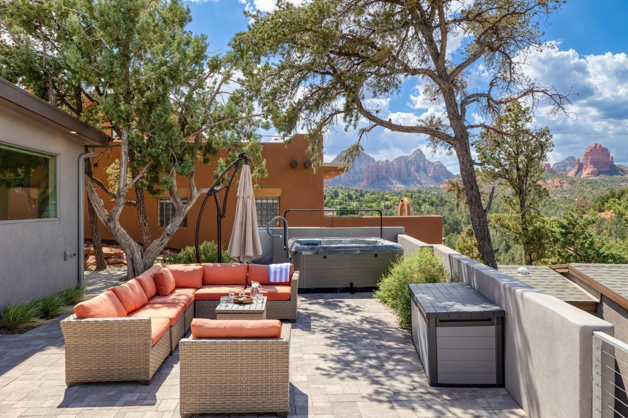 The Viewpoint By Avantstay Luxe Spaviews Holiday home *