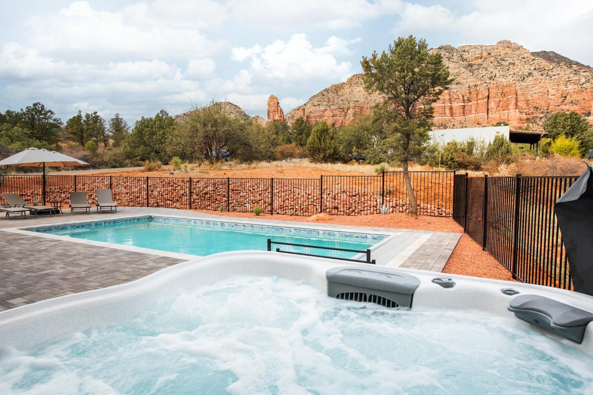Sanctuary Luxury Pool & * Sedona