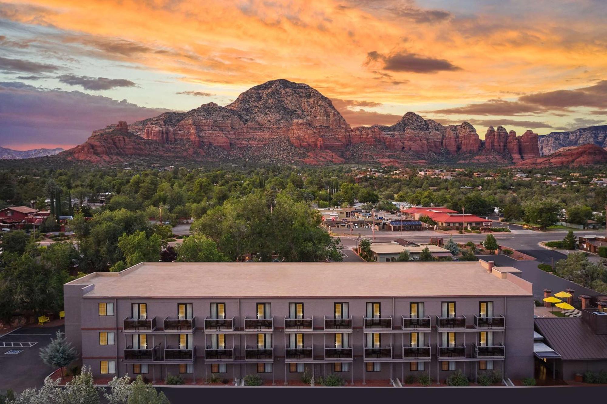 Aiden By Western Hotel Sedona