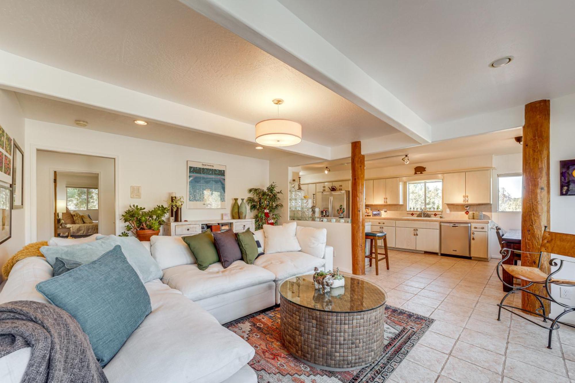 Holiday home Secluded Retreat With Red Rock Views! *