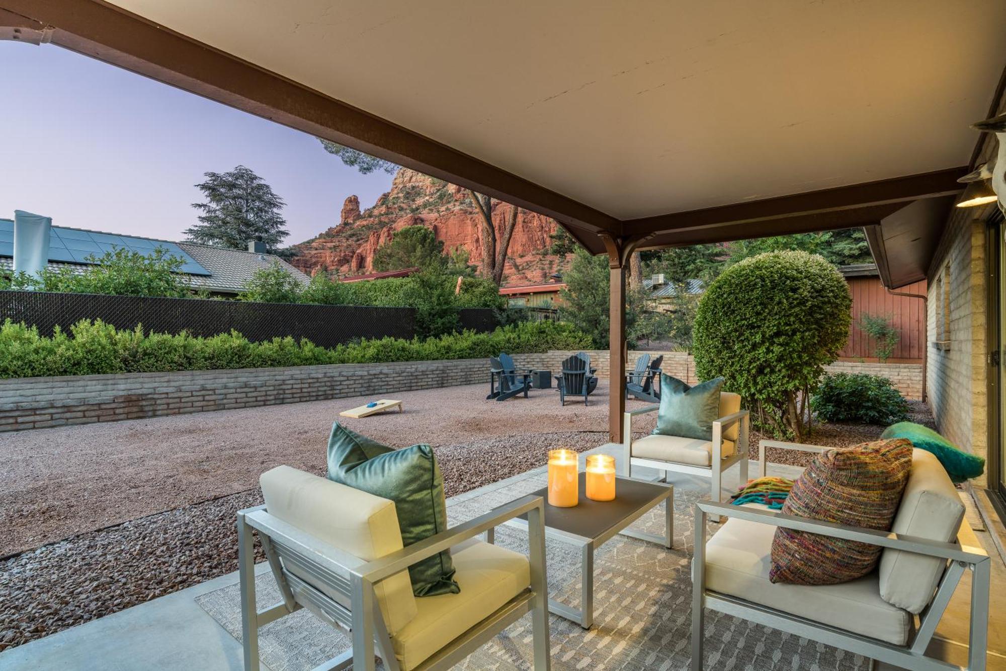 Enjoy Redrock Views W A Fire Pit Cornhole Games At Starlite Holiday home