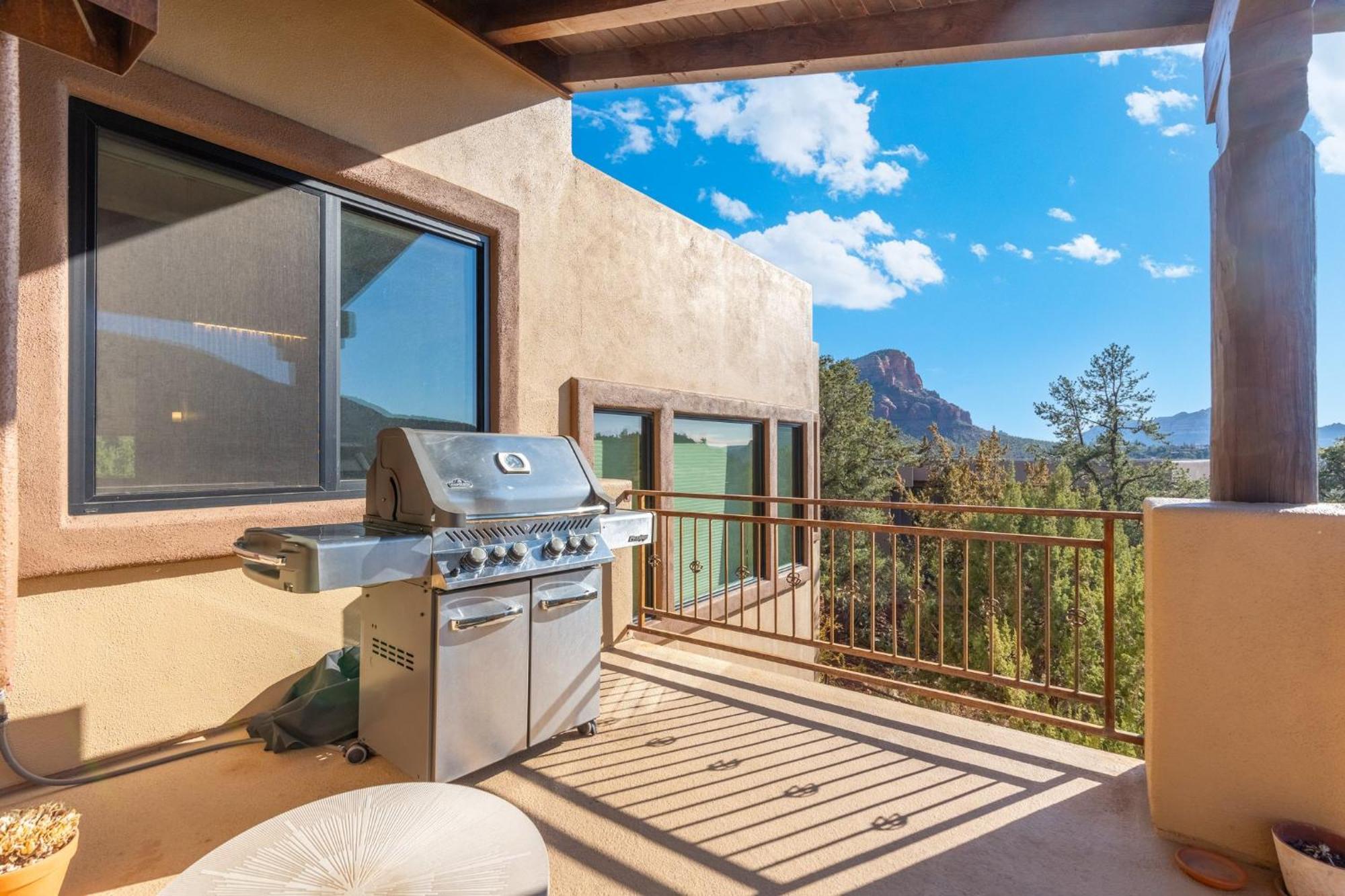 Holiday home Hot Tub Game Stargazing And Mountain Views At Happy Javelina