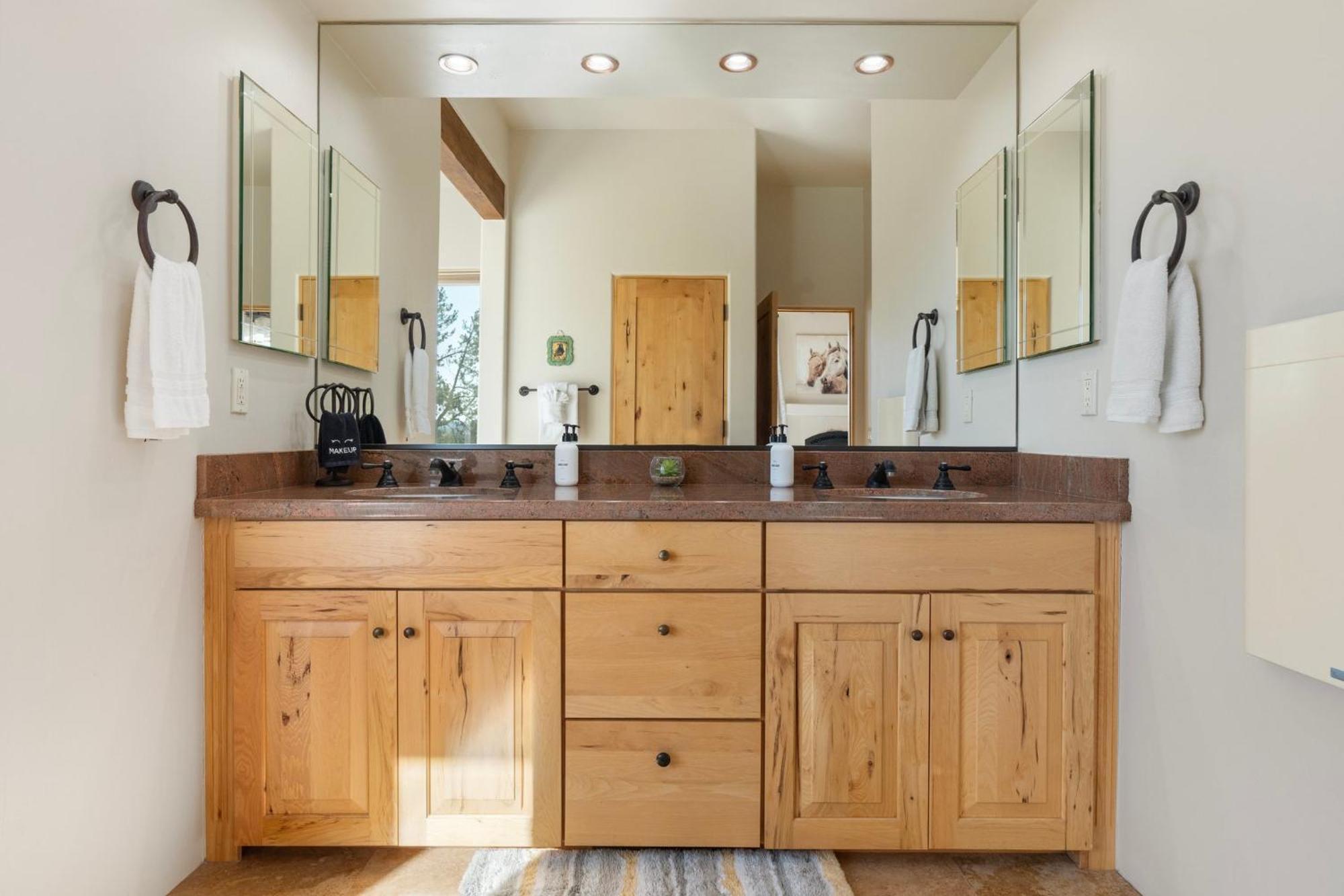 Holiday home Hot Tub Game Stargazing And Mountain Views At Happy Javelina