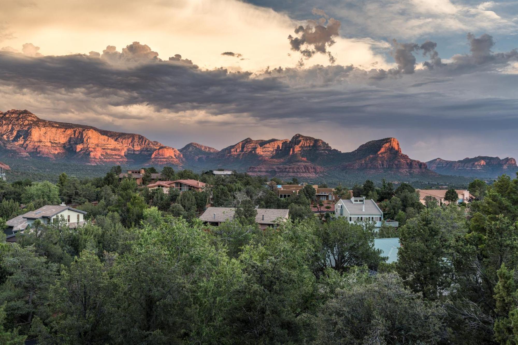Manzanita - Omg Amazing Views Hot Tub Walking Distance To Uptowns Restaurants Shops Holiday home Sedona