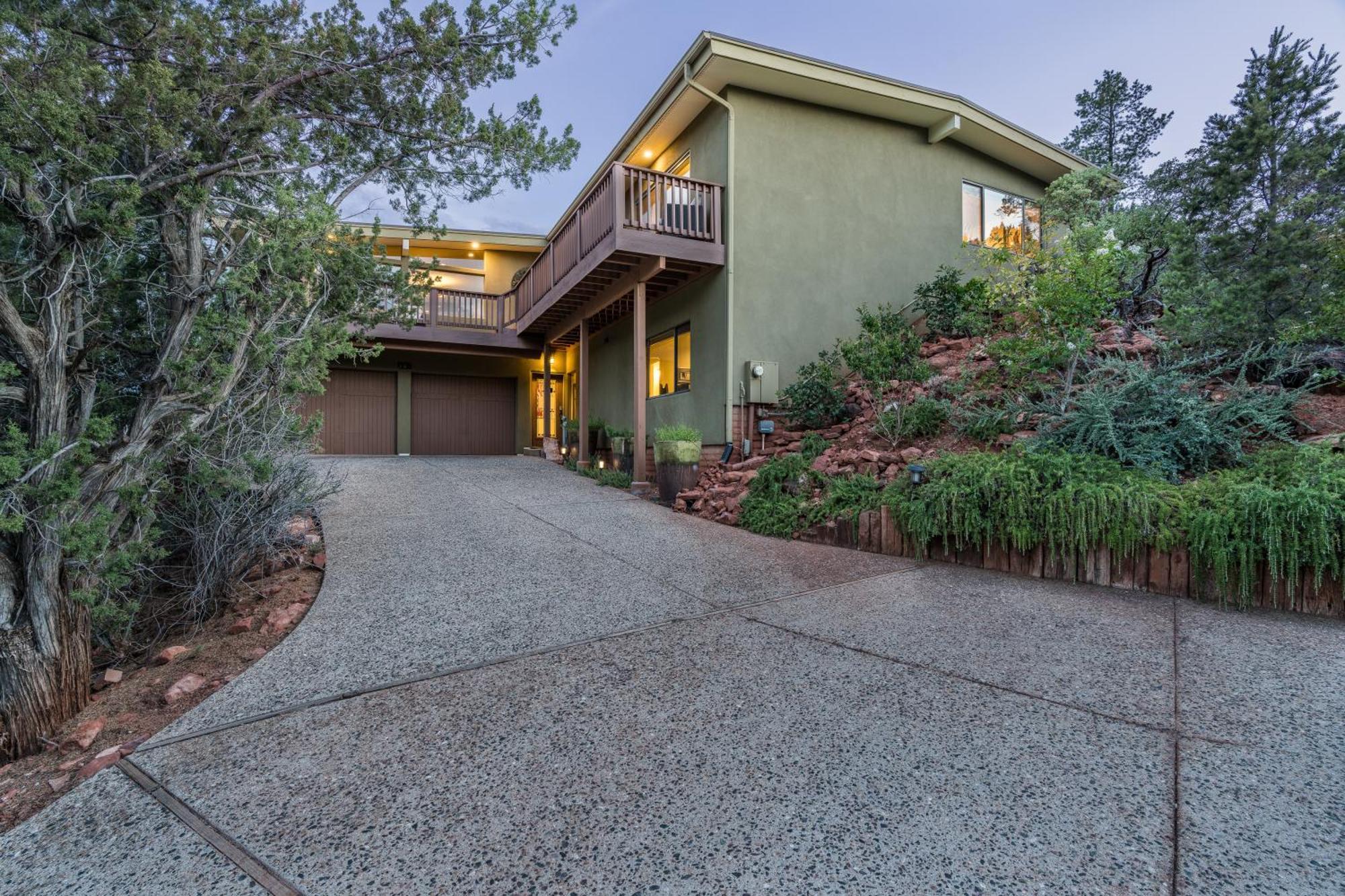 Manzanita - Omg Amazing Views Hot Tub Walking Distance To Uptowns Restaurants Shops Holiday home Sedona