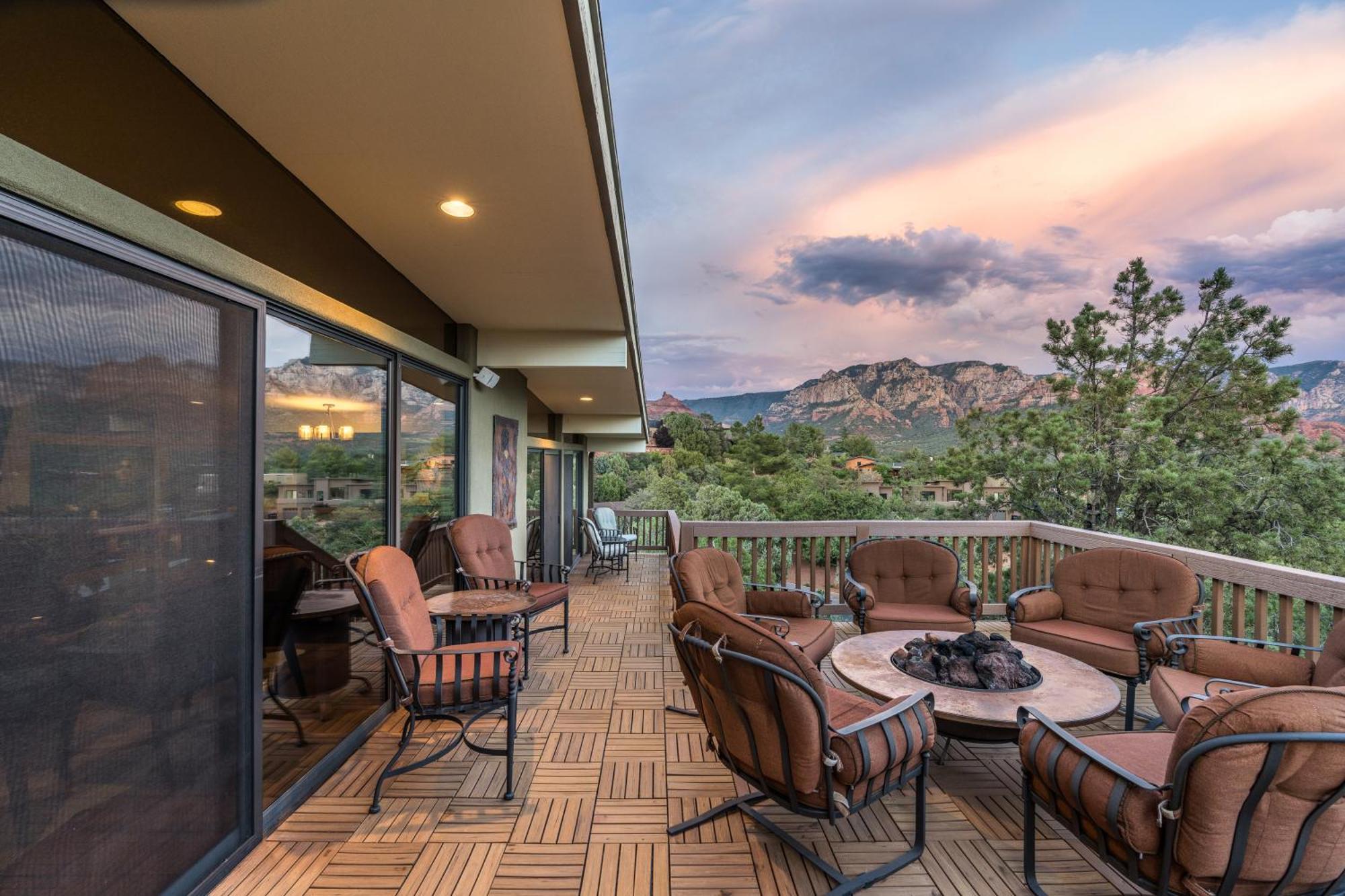 Holiday home Manzanita - Omg Amazing Views Hot Tub Walking Distance To Uptowns Restaurants Shops