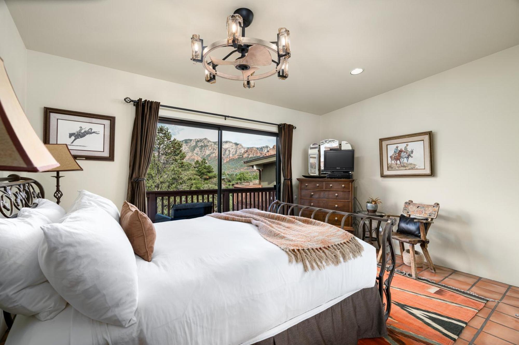 Manzanita - Omg Amazing Views Hot Tub Walking Distance To Uptowns Restaurants Shops Sedona