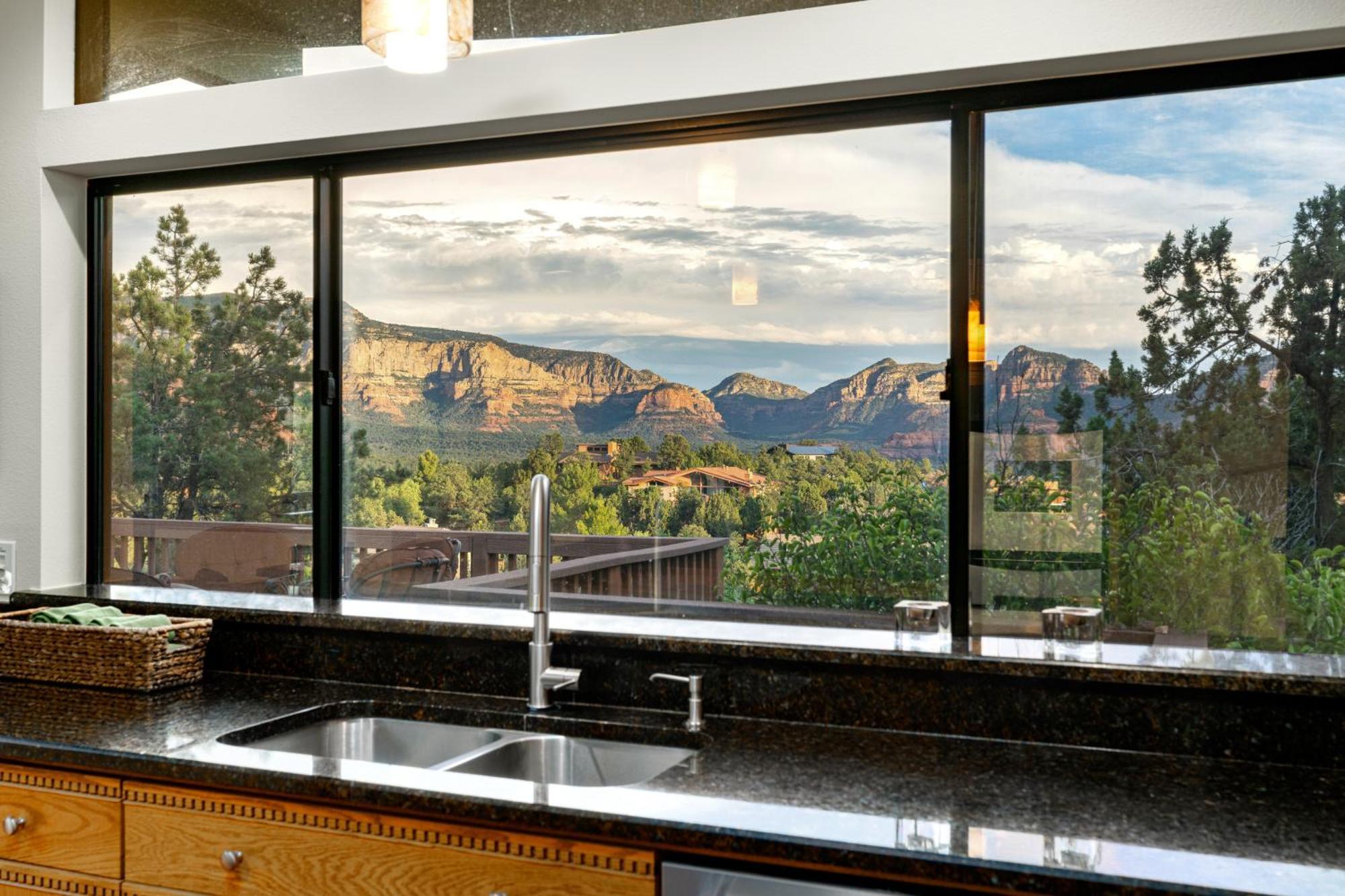 Manzanita - Omg Amazing Views Hot Tub Walking Distance To Uptowns Restaurants Shops *