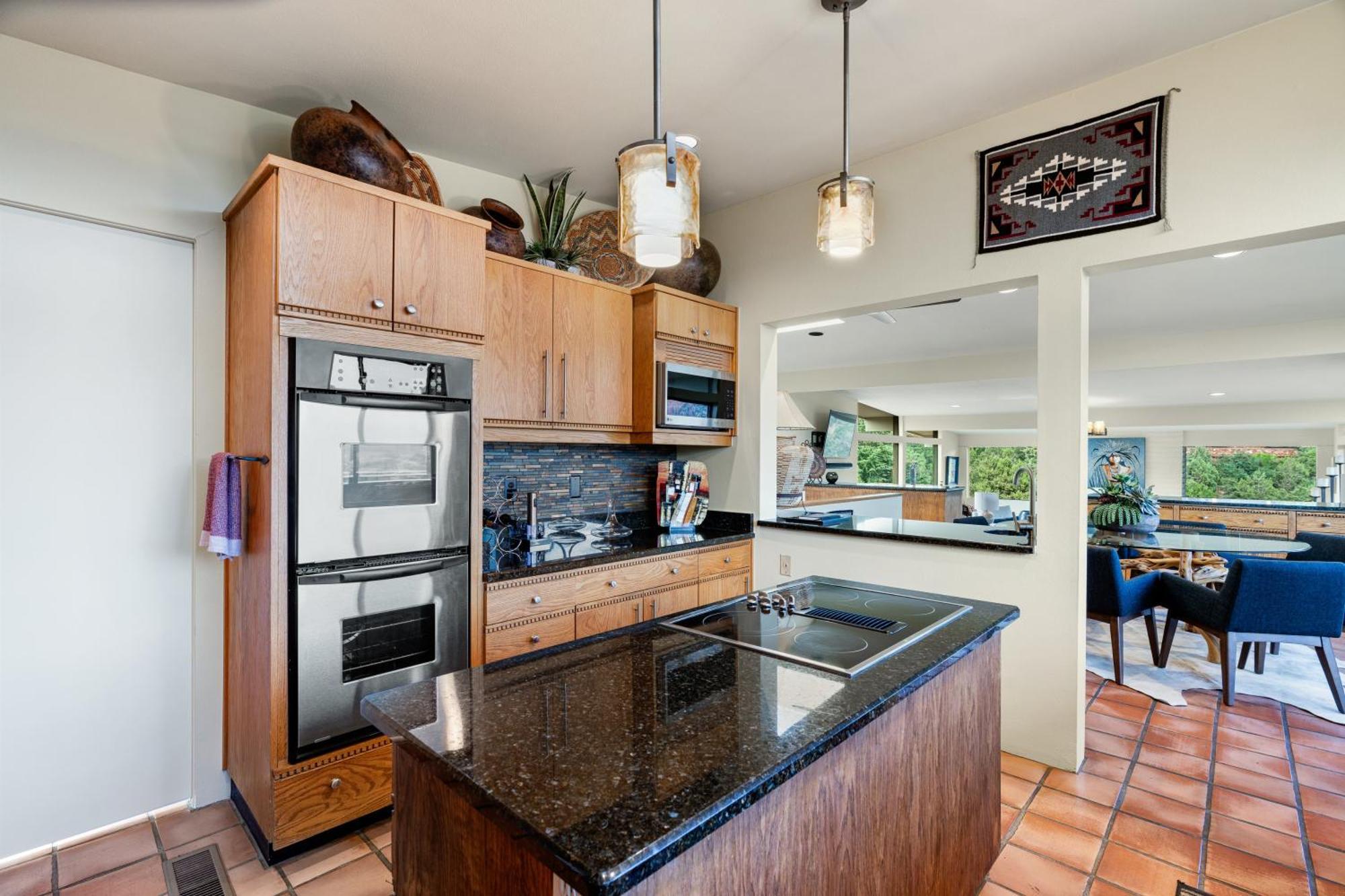 Manzanita - Omg Amazing Views Hot Tub Walking Distance To Uptowns Restaurants Shops