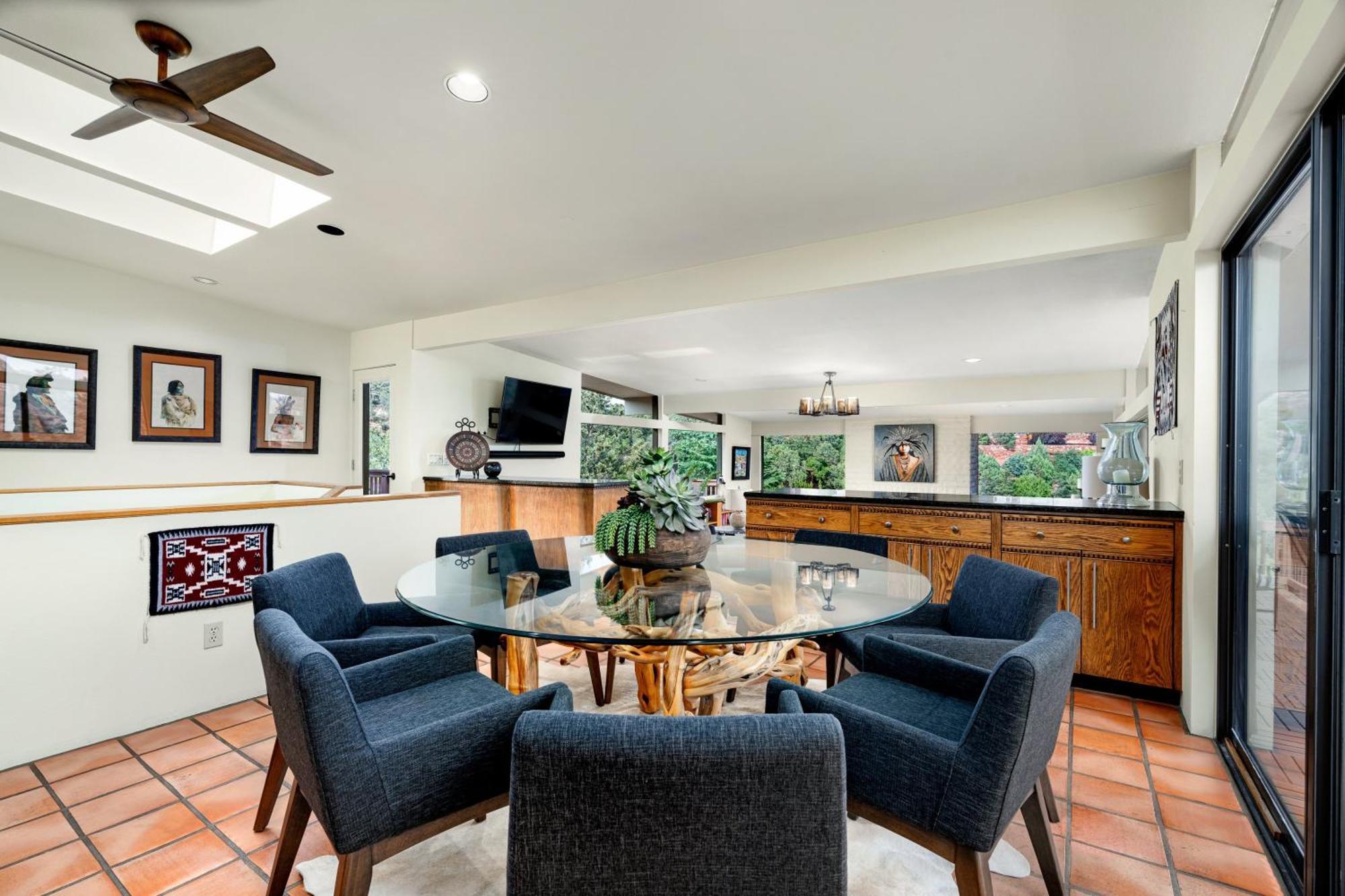 Manzanita - Omg Amazing Views Hot Tub Walking Distance To Uptowns Restaurants Shops
