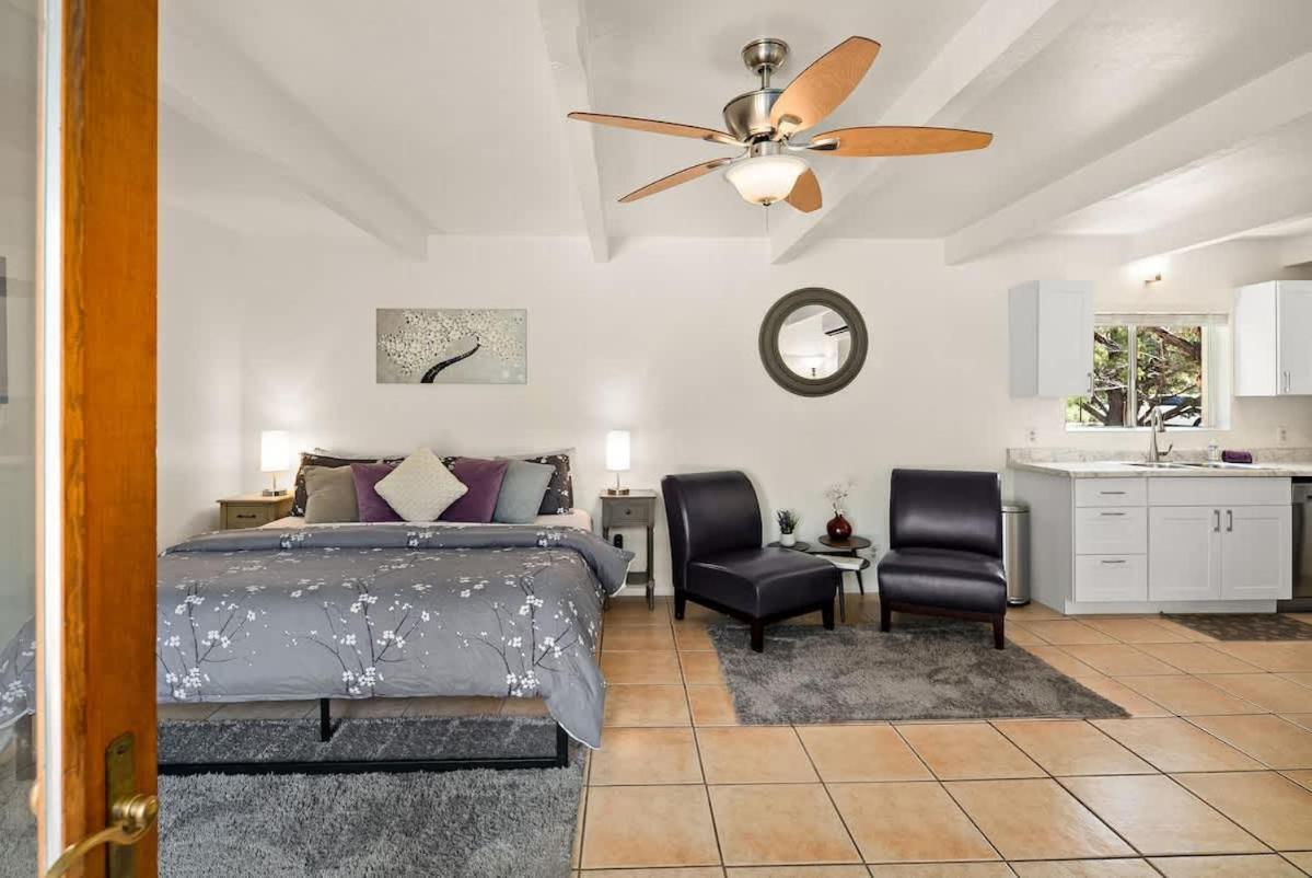 Peaceful Desert Casita In West Holiday home