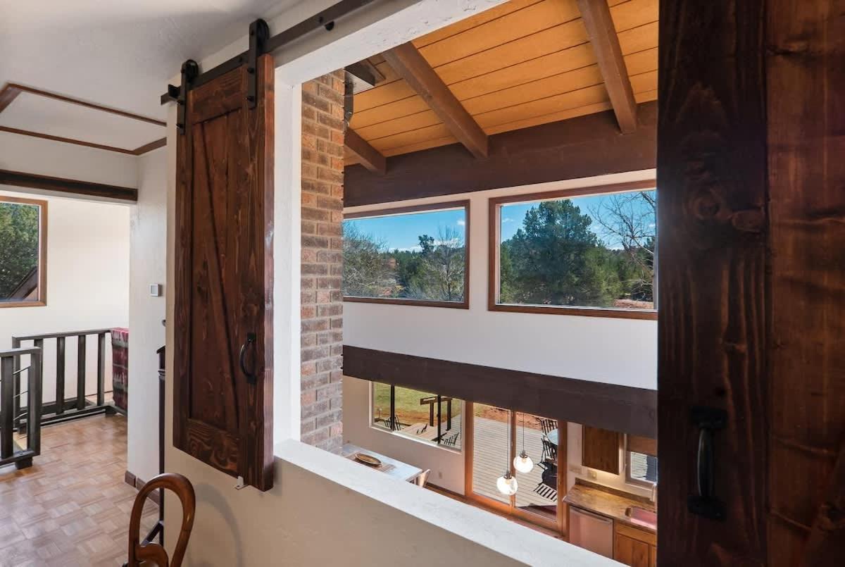 Secluded Countryside Desert Sanctuary For Family Holiday home *