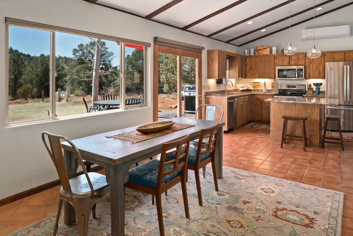 Secluded Countryside Desert Sanctuary For Family
