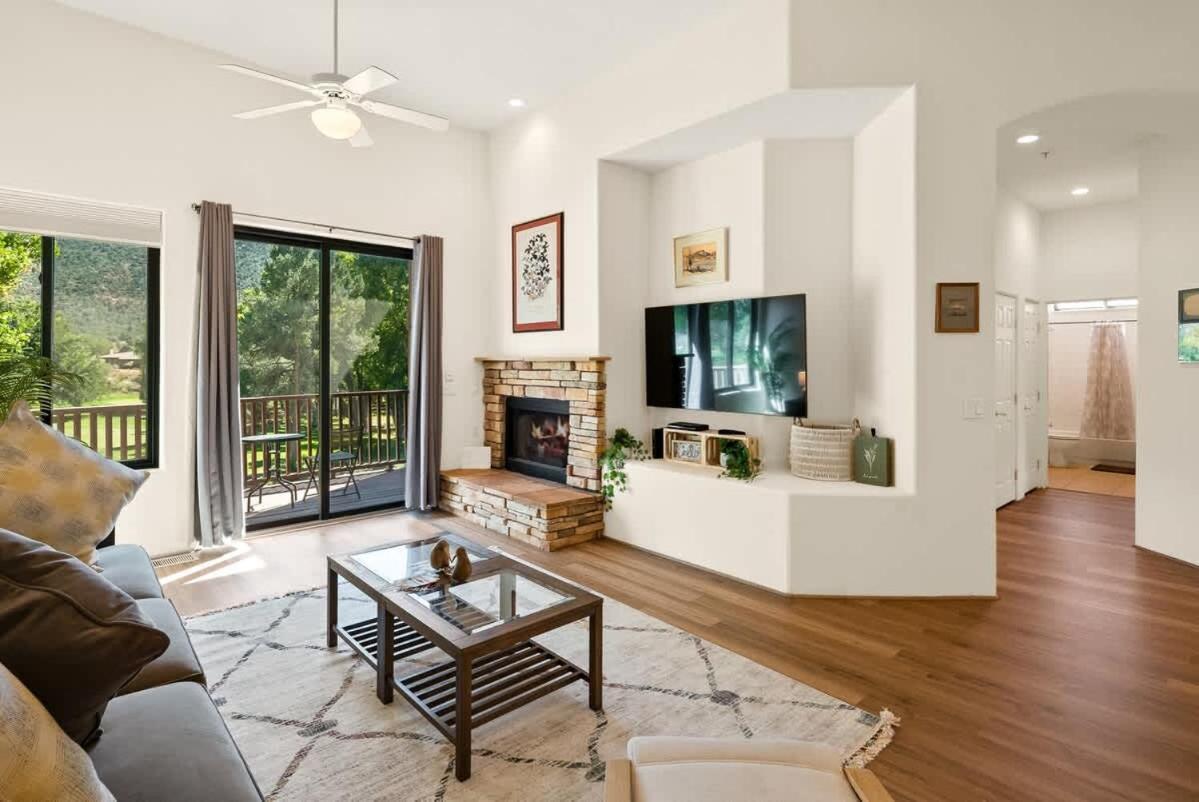 Holiday home Oasis Getaway For Family In Golf Community With & Pool *