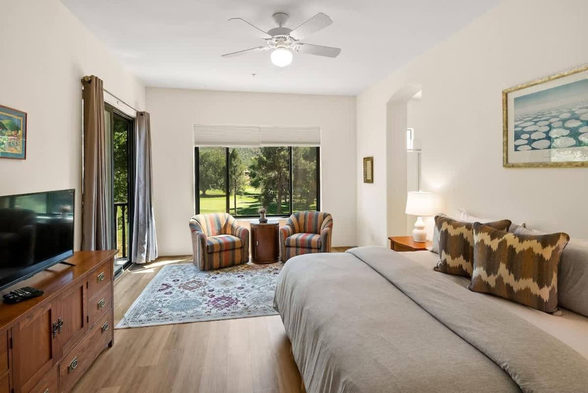 Oasis Getaway For Family In Golf Community With & Pool *