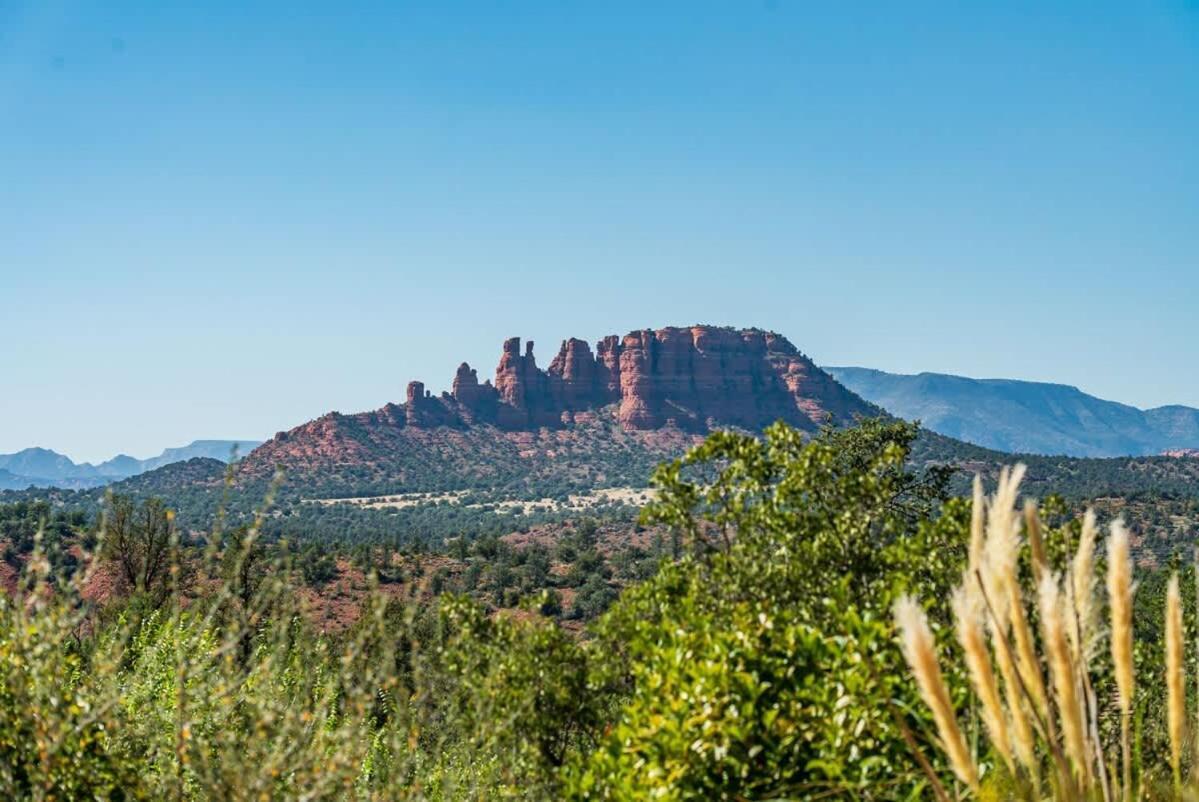 Family Desert - Hot Tub & Scenic Views *
