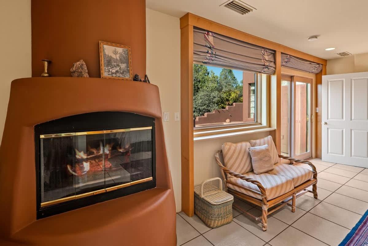 Family Desert - Hot Tub & Scenic Views *
