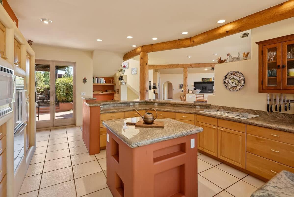Holiday home Family Desert - Hot Tub & Scenic Views