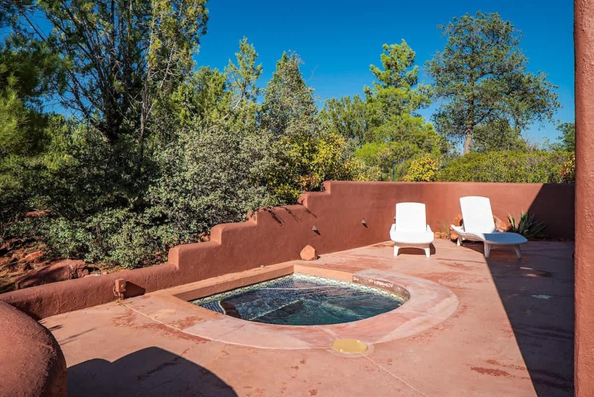 Family Desert - Hot Tub & Scenic Views