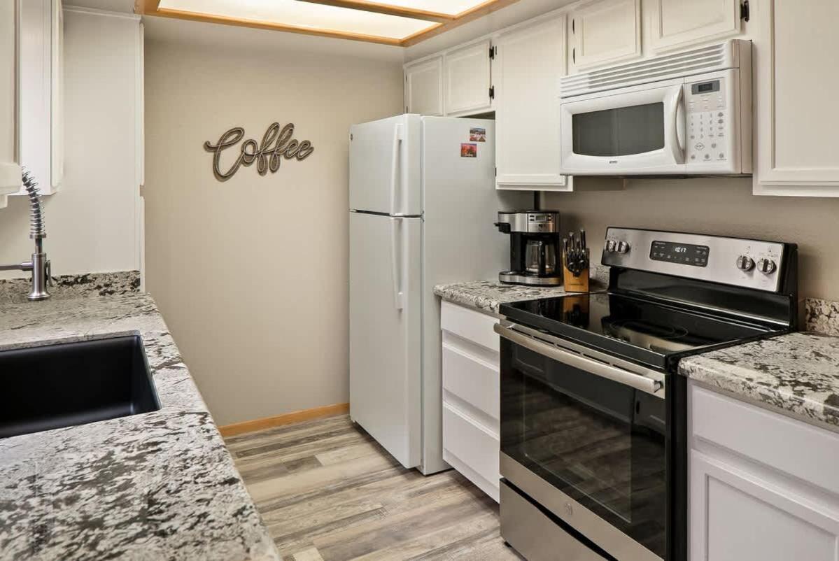 Charming With Community & Pool Sedona