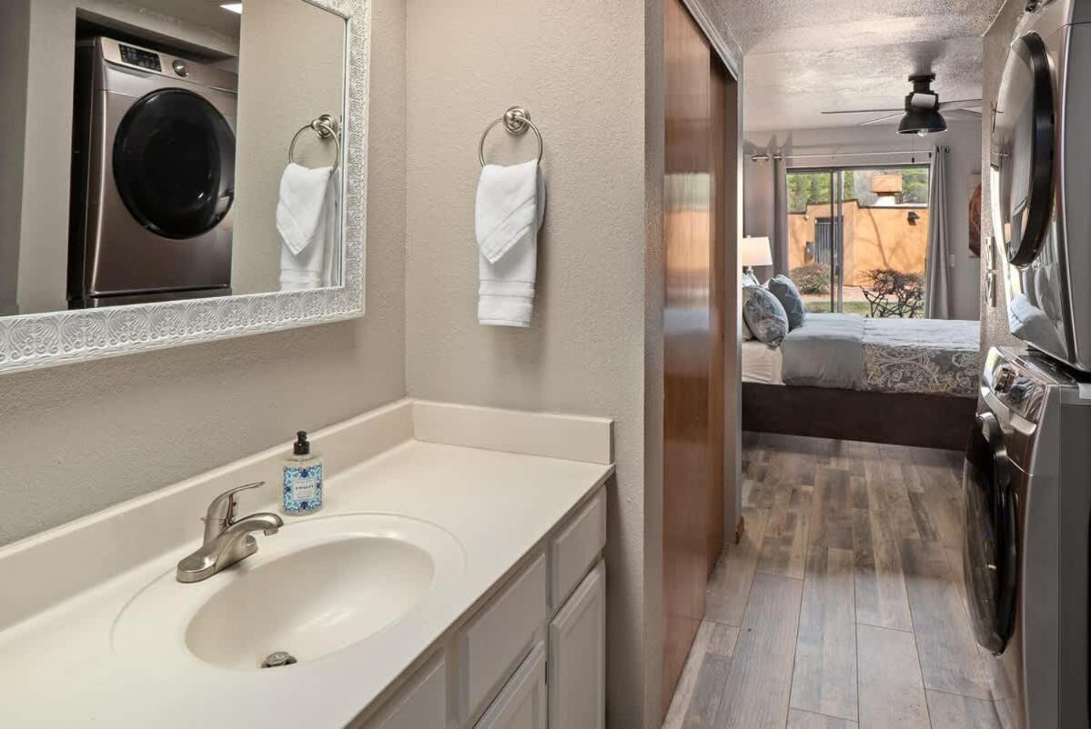Holiday home Charming With Community & Pool