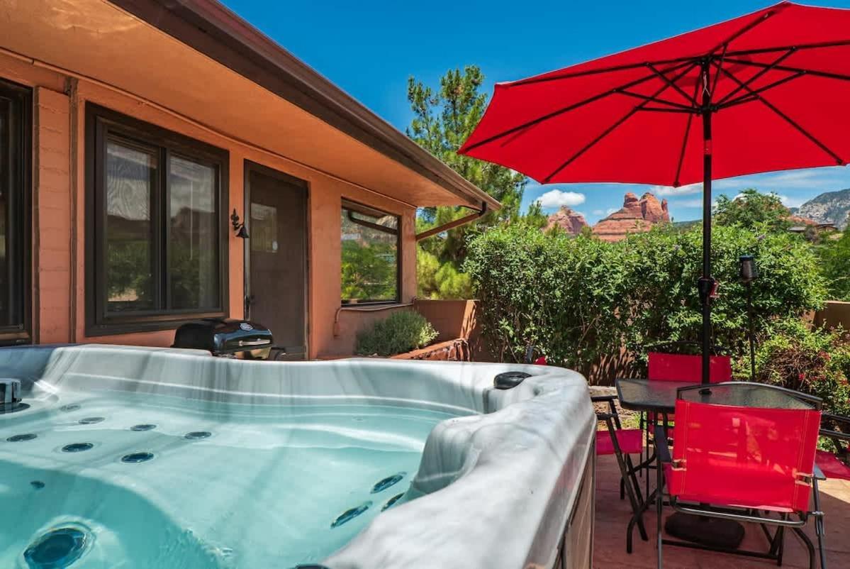Holiday home Views With Private Hot Tub For The Entire Family Sedona